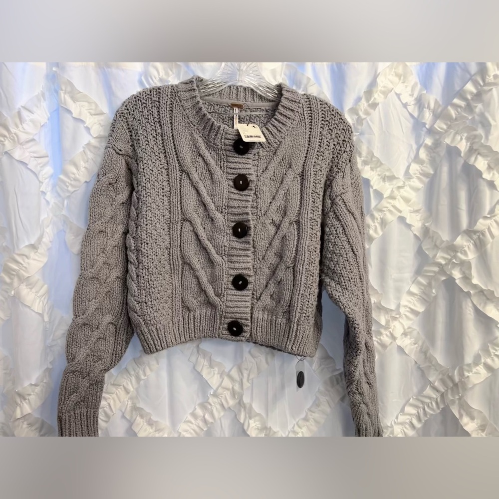 NWT - Free People Bonfire Cable Knit Cardi in Stone (Grey) - Picture 5 of 12